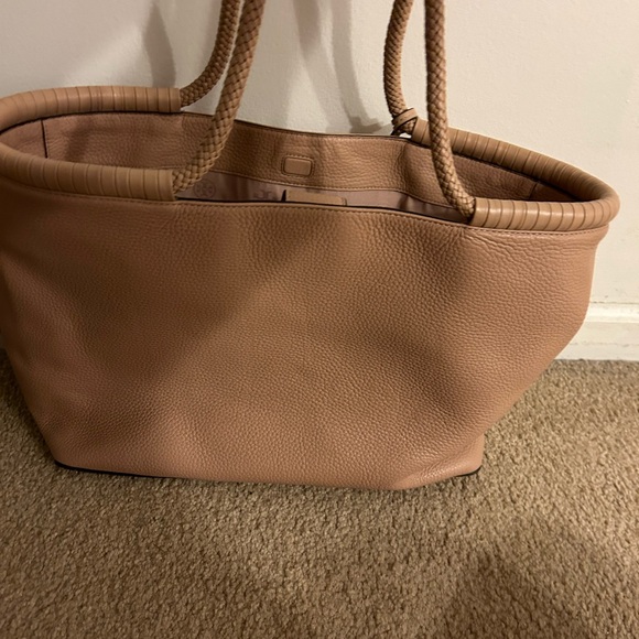 Tory Burch Large Purse-Barely Used - Picture 3 of 4